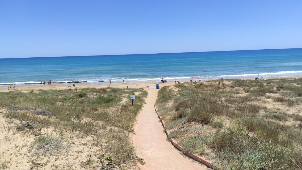 Heydays * La Mata (Torrevieja)